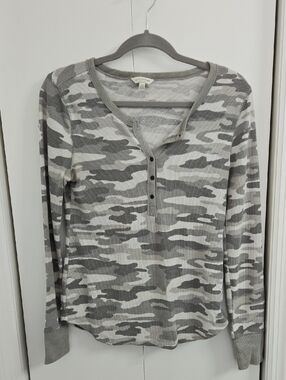 Lucky Brand Light Gray Waffle Henley